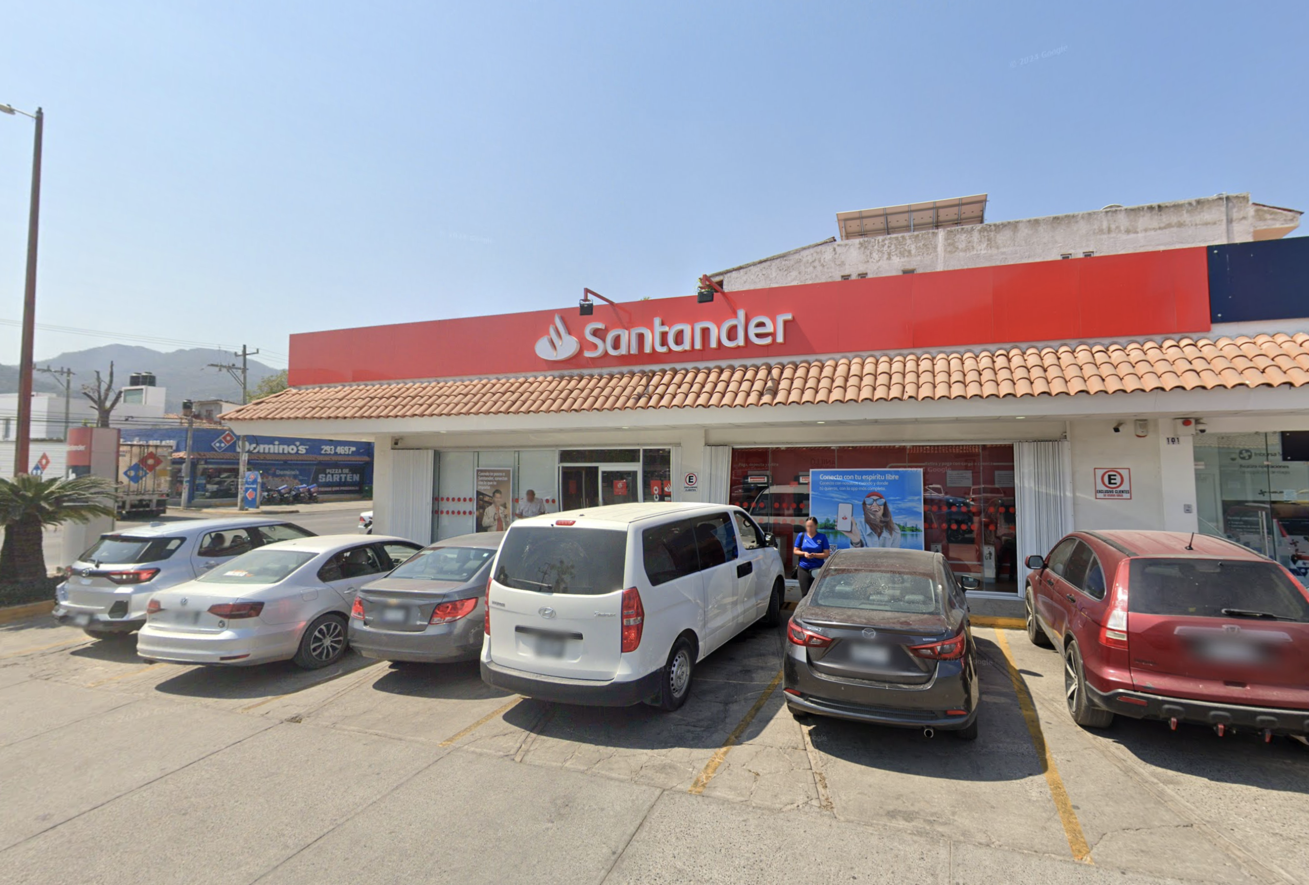 Nuevo asalto armado a cuentahabiente en sucursal bancaria de Puerto Vallarta