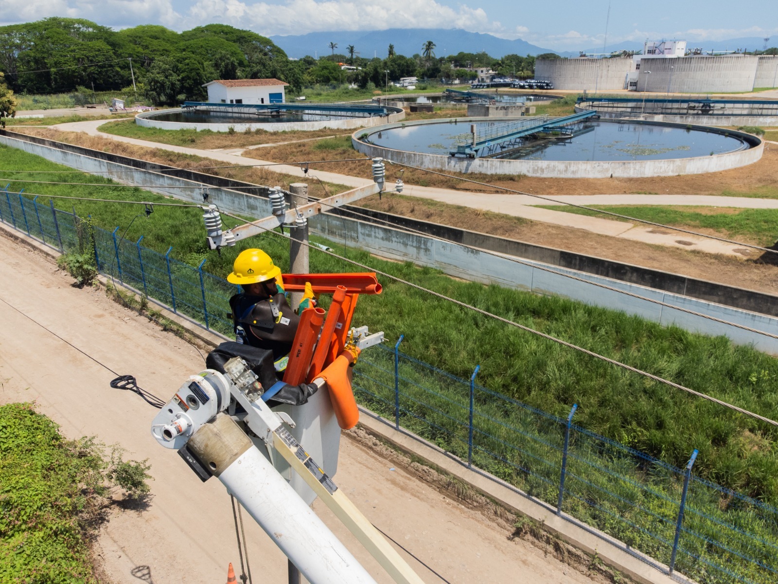 SEAPAL y CFE coordinan esfuerzos para reducir faltas de agua por fallas eléctricas
