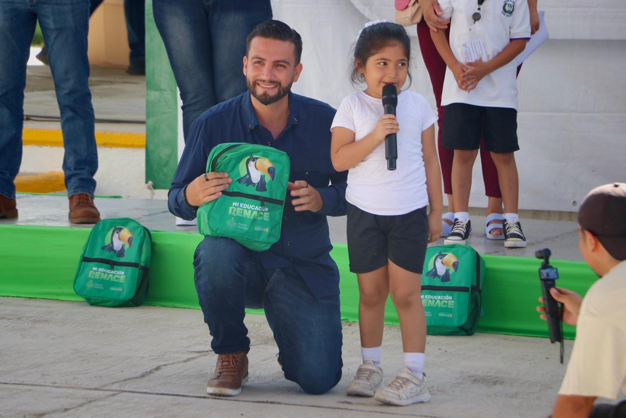 Más de 33 mil alumnos serán beneficiados con el programa “Mi Educación Renace”