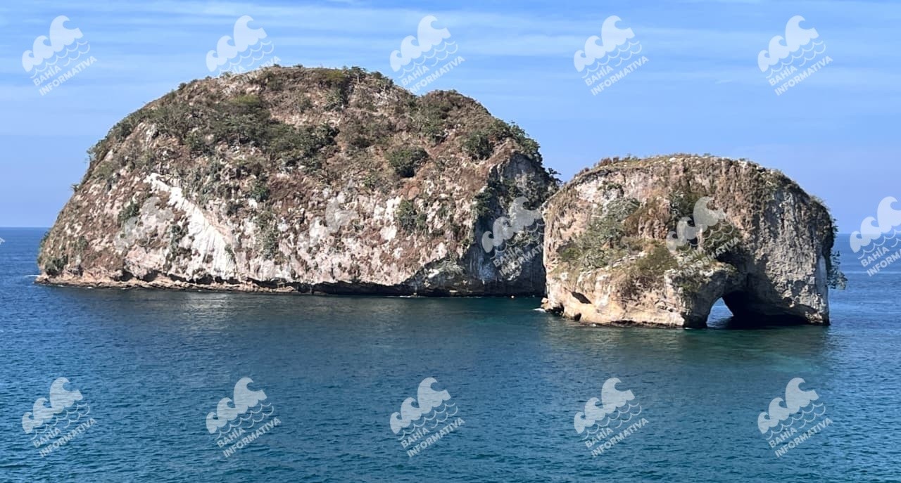 Ayuntamiento de Puerto Vallarta protegerá Los Arcos de Mismaloya y avanzará en su declaratoria como Área Natural Protegida